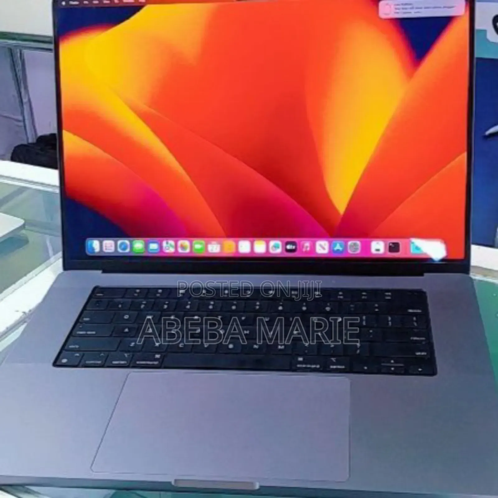 New Laptop Apple MacBook Pro 2021 M1 16GB Apple M1 Pro SSD 512GB
