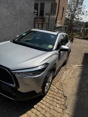 Toyota Corolla Cross 2023 Silver