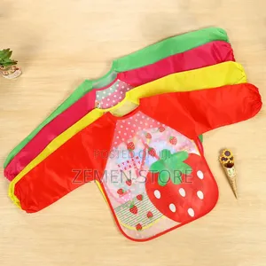 Infant Long Sleeve Feeding Aprons – Keep Mealtime Mess-Free