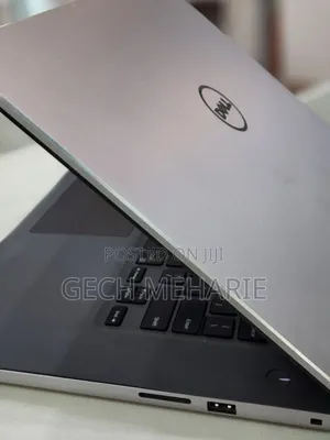 New Laptop Dell Inspiron 15 8GB Intel Core I5 SSD 512GB