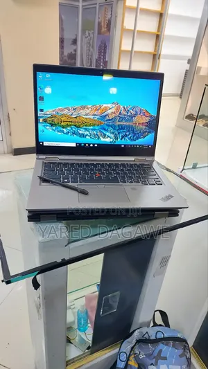New Laptop Lenovo ThinkPad X390 Yoga 16GB Intel Core i5 SSD 512GB