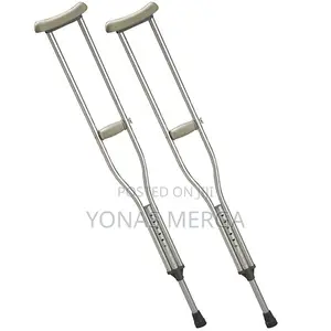 Shoulder Crutches趨easily Adjusted in 1′′ Increments亞crutches
