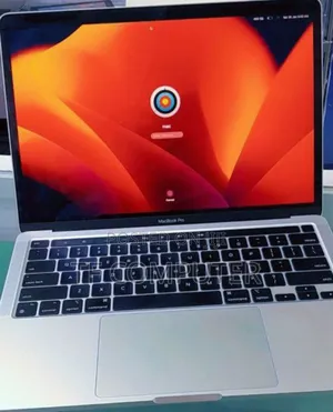 New Laptop Apple MacBook Pro 2020 M1 16GB Apple M1 Pro SSD 256GB