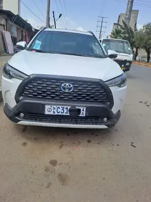 New Toyota Corolla Cross 2023 White