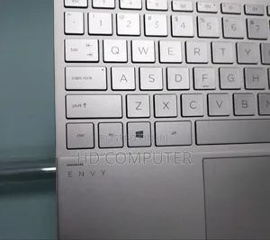 New Laptop HP Envy 17 16GB Intel Core i7 SSD 1T
