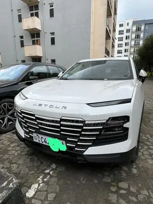 Jetour Dashing 2023 White