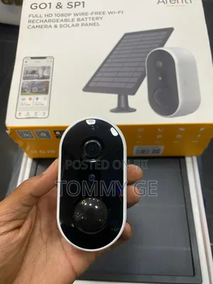 Arenti Battery Camera (With Solar Pannel)