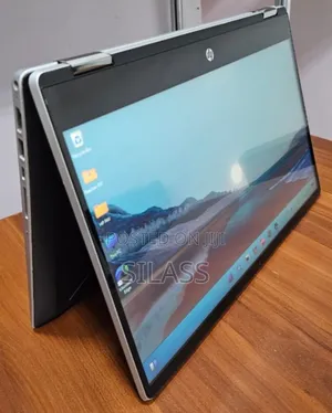 New Laptop HP Pavilion 15 8GB Intel Core I5 SSD 256GB