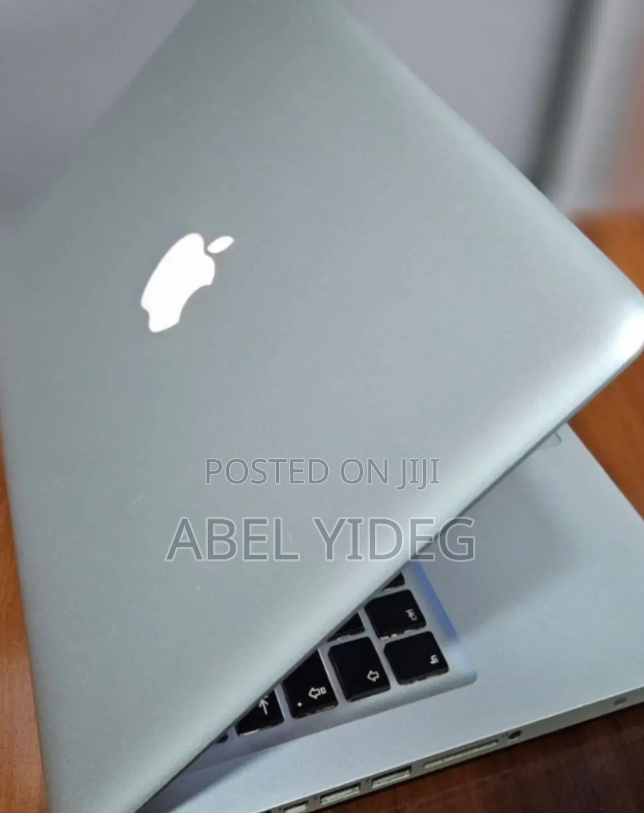 New Laptop Apple MacBook Pro 2012 6GB Intel Core I5 HDD 320GB