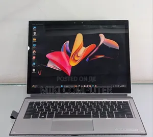 New Laptop HP X2 210 G2 8GB Intel Core I5 SSD 256GB