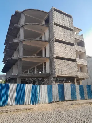 አስቸካይ የሚሸጥ ህንፃ
