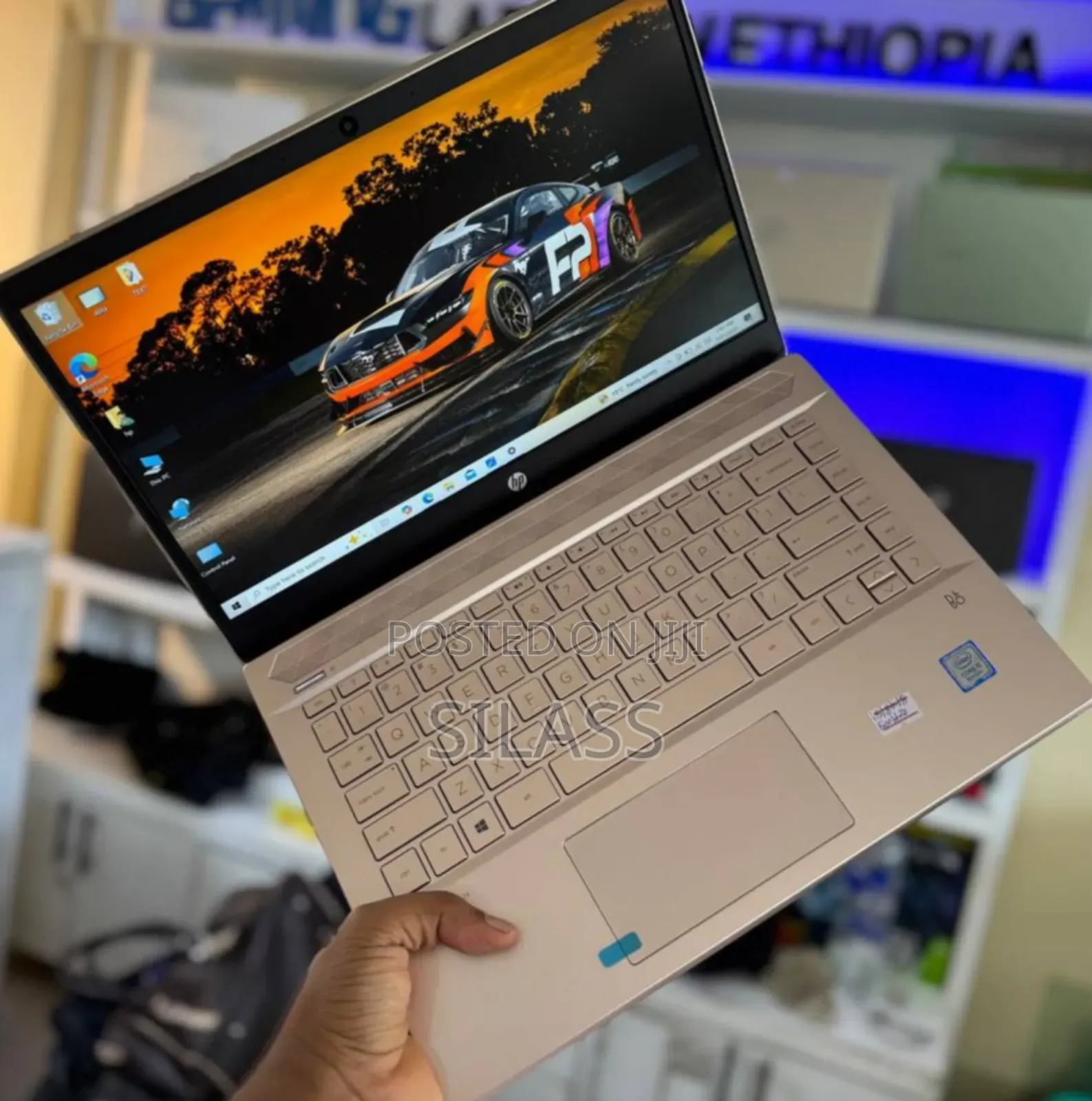 New Laptop HP Pavilion 15 8GB Intel Core I5 SSD 500GB