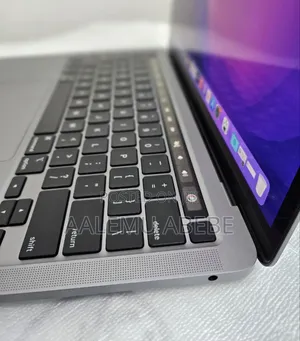 New Laptop Apple MacBook Pro M1 8GB Apple M1 SSD 512GB