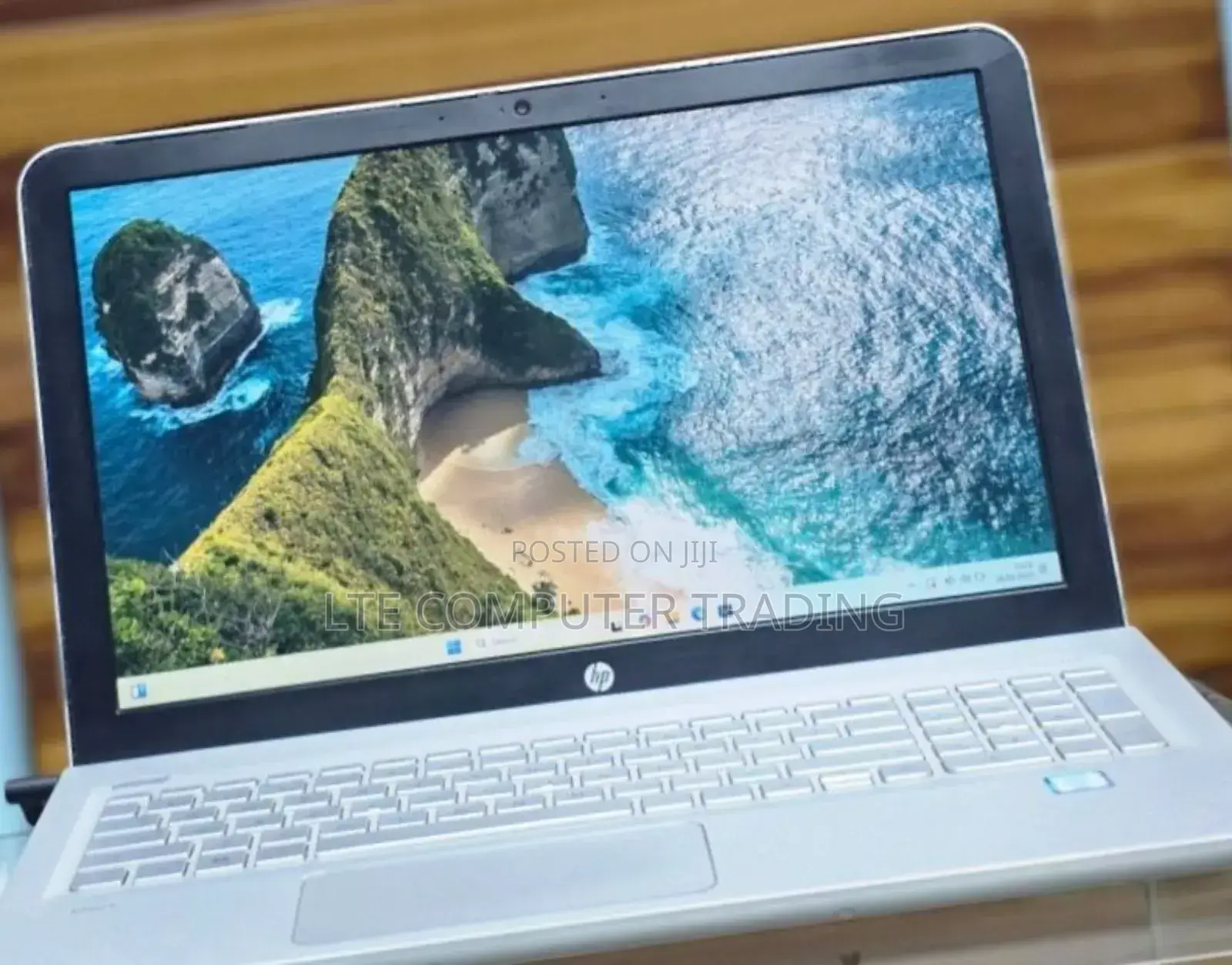 New Laptop HP Envy 13 16GB Intel Core I7 SSD 512GB