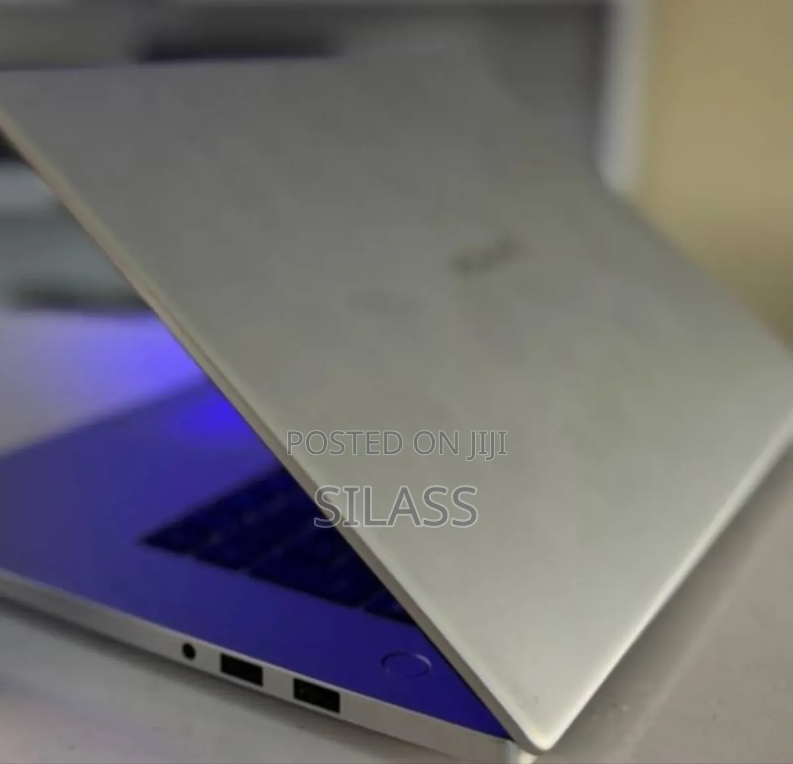 New Laptop Huawei Matebook D 15 8GB Intel Core I3 SSD 256GB