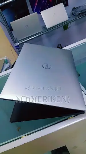New Laptop Dell XPS 15 16GB Intel Core I9 SSD 512GB
