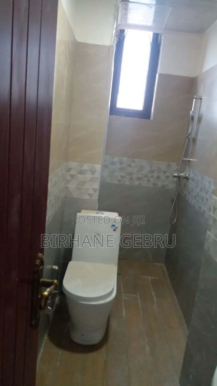 2bdrm Apartment in Real State, Bole for sale