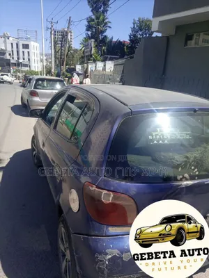 Toyota Vitz 2000 Blue
