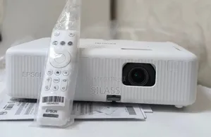 Brand New Epson Projector CO-W01 With Manual and Remote