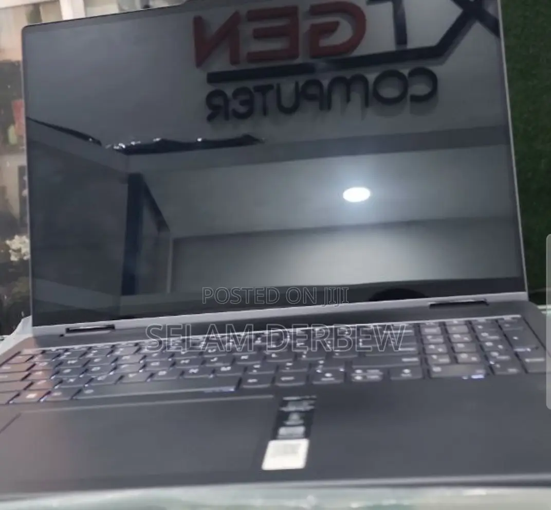 New Laptop Lenovo Yoga 7i 16GB Intel Core I7 SSD 512GB
