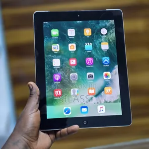 New Apple iPad 9.7 16 GB Silver