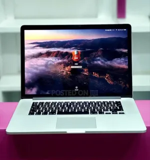 New Laptop Apple MacBook Pro 2015 16GB Intel Core I7 SSD 512GB