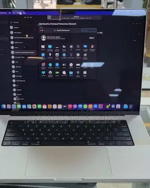 New Laptop Apple MacBook Pro M1 16GB Apple M1 Pro SSD 512GB