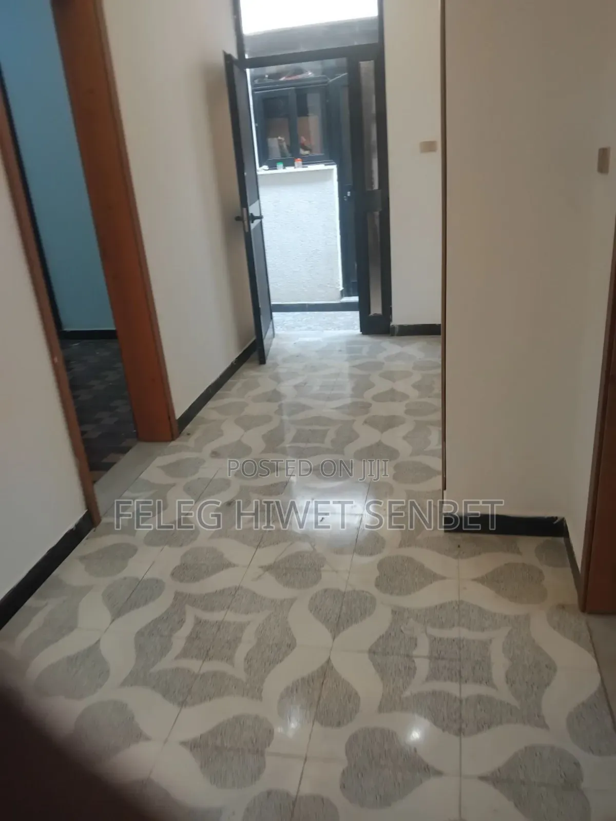 Furnished 5bdrm Villa in Bole for sale