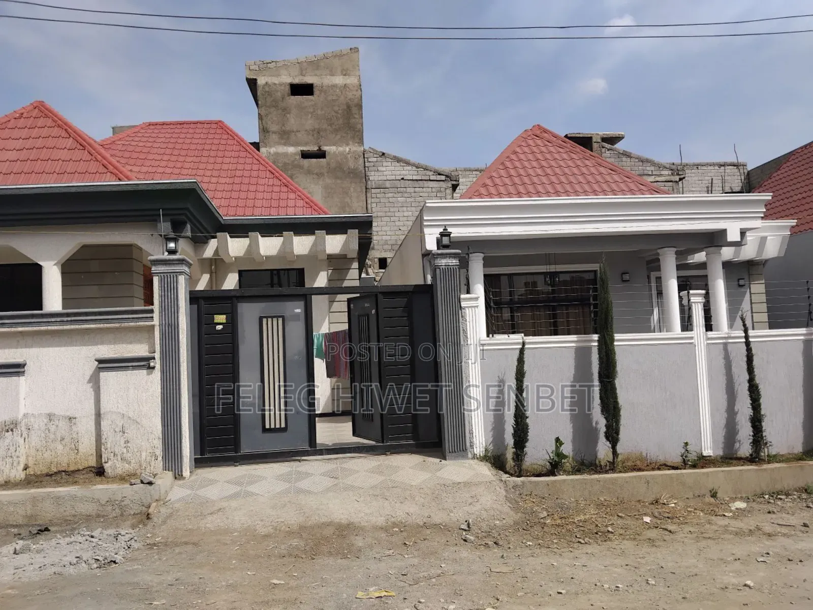 Furnished 5bdrm Villa in Bole for sale