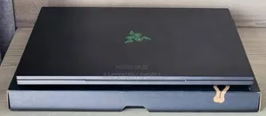 New Laptop Razer Blade 16GB Intel Core I7 SSD 1T