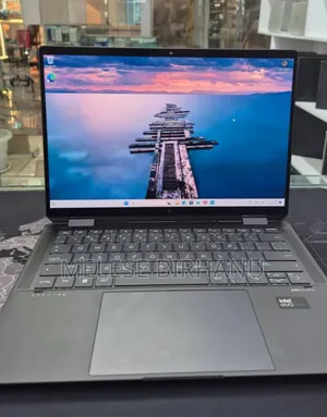 New Laptop HP Spectre 14 32GB Intel Core Ultra 7 SSD 1T