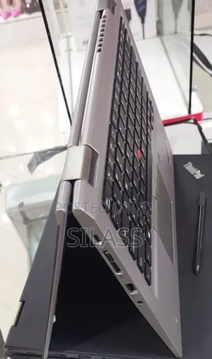 New Laptop Lenovo ThinkPad X390 Yoga 16GB Intel Core I5 SSD 512GB