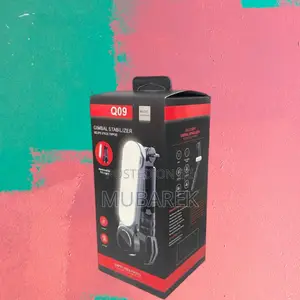 Gimbal Q09: Perfect for Selfies and Group Shots