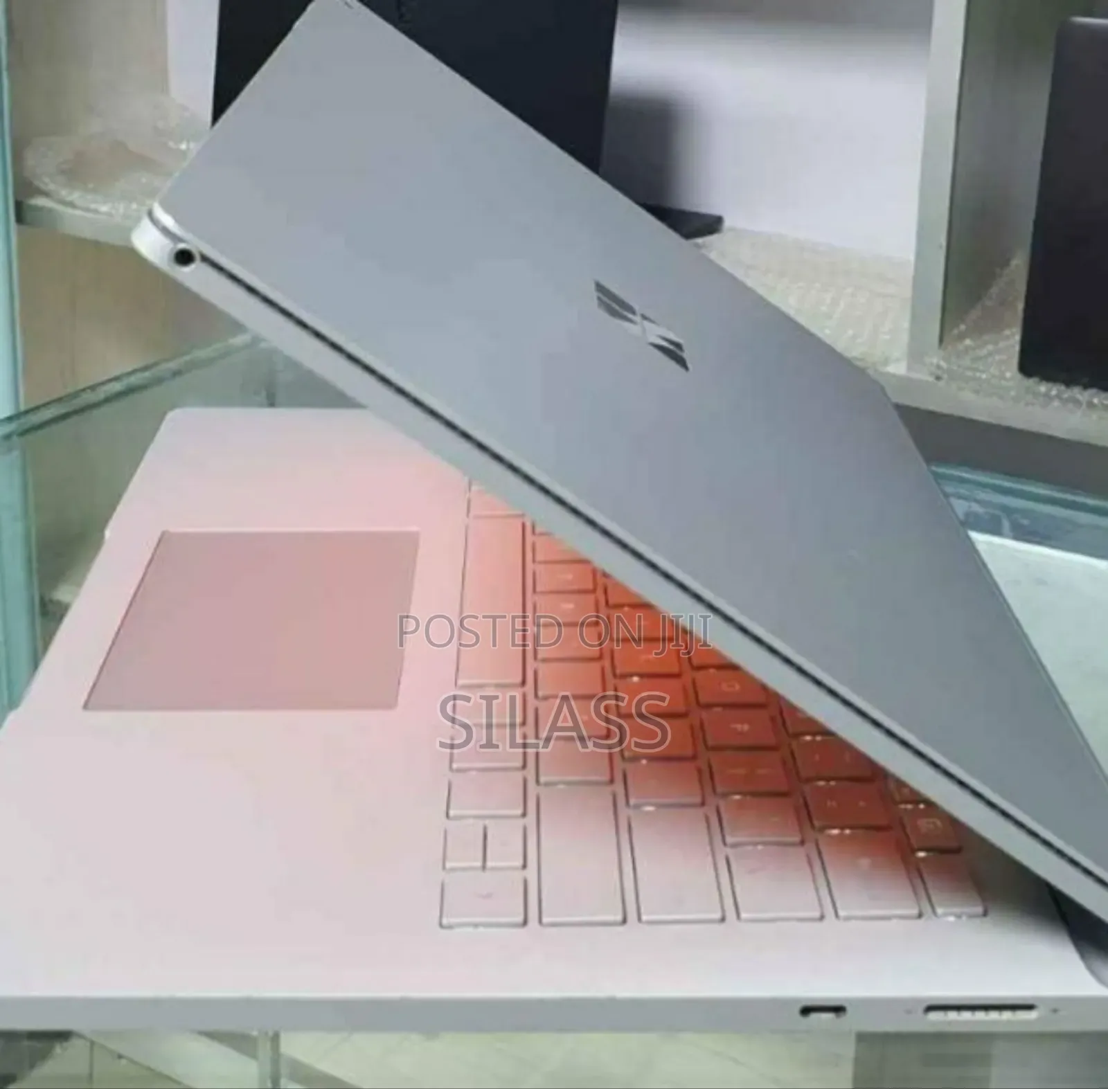 New Laptop Microsoft Surface Book 3 16GB Intel Core I7 SSD 512GB