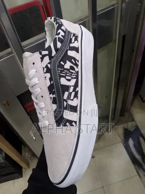 Vans Old School Black/ White High Quality Shoes for You
