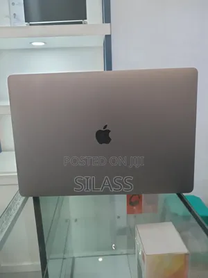 New Laptop Apple MacBook Air 2019 16GB Intel Core I5 SSD 512GB
