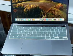 New Laptop Apple MacBook Pro 2021 M1 8GB Apple M1 SSD 256GB