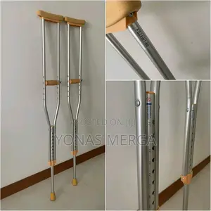 Aluminum Crutches||个high Load Capacity Crutches€會crutches