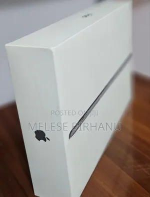 New Apple iPad 10.2 (2021) 64 GB Gray