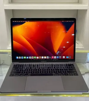 New Laptop Apple MacBook Pro 2017 8GB Intel Core I5 SSD 512GB