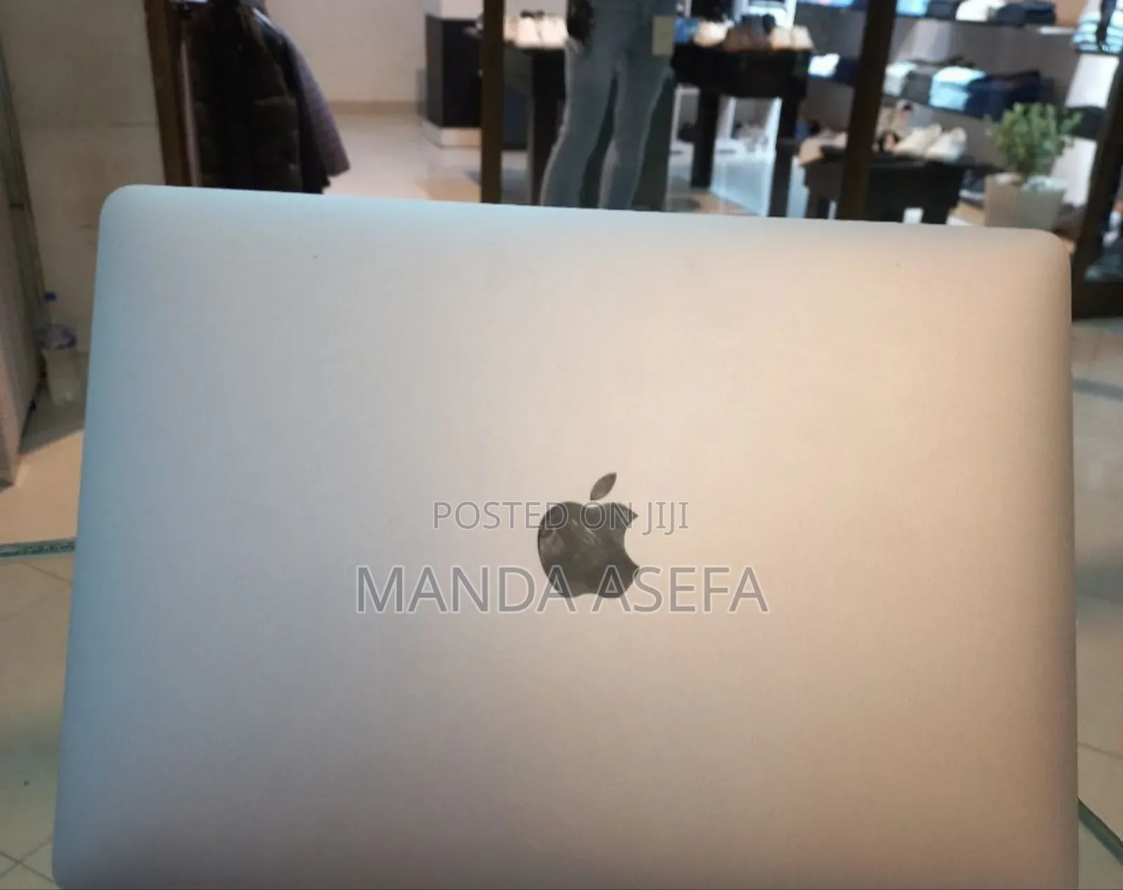 New Laptop Apple MacBook Pro 2019 8GB Intel Core I5 SSD 128GB