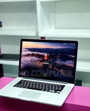 New Laptop Apple MacBook Pro 2015 16GB Intel Core I7 SSD 512GB