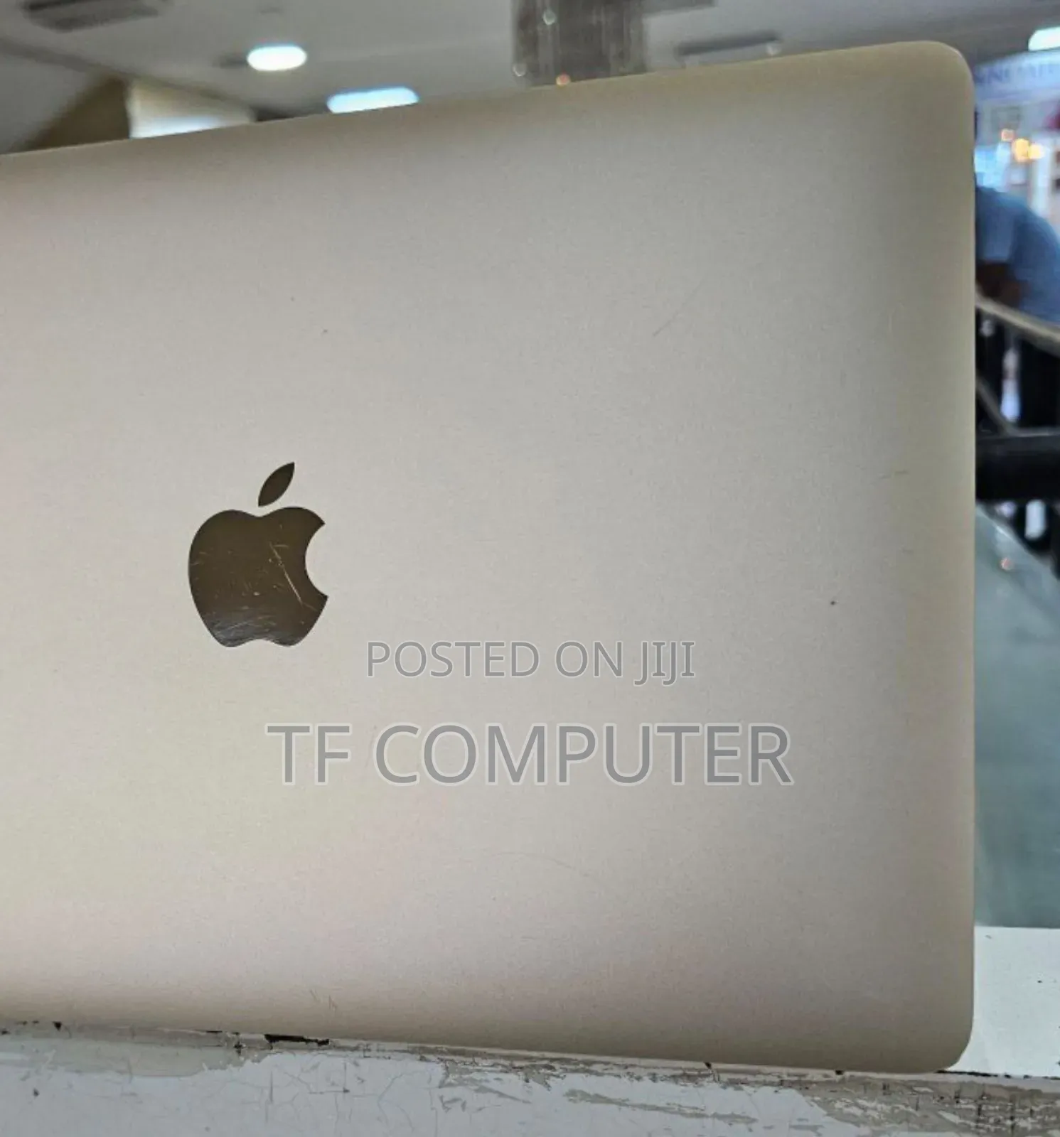 New Laptop Apple MacBook Pro 2015 8GB Intel Core M SSD 256GB
