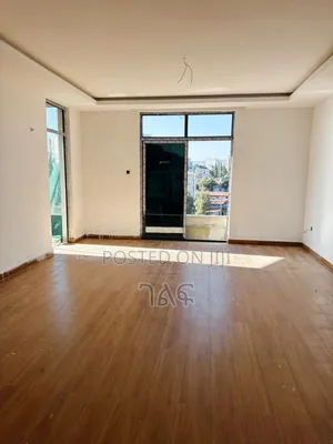 2bdrm Apartment in በካሬ 108 ሺ መስቀል ፍላወር, Bole for sale