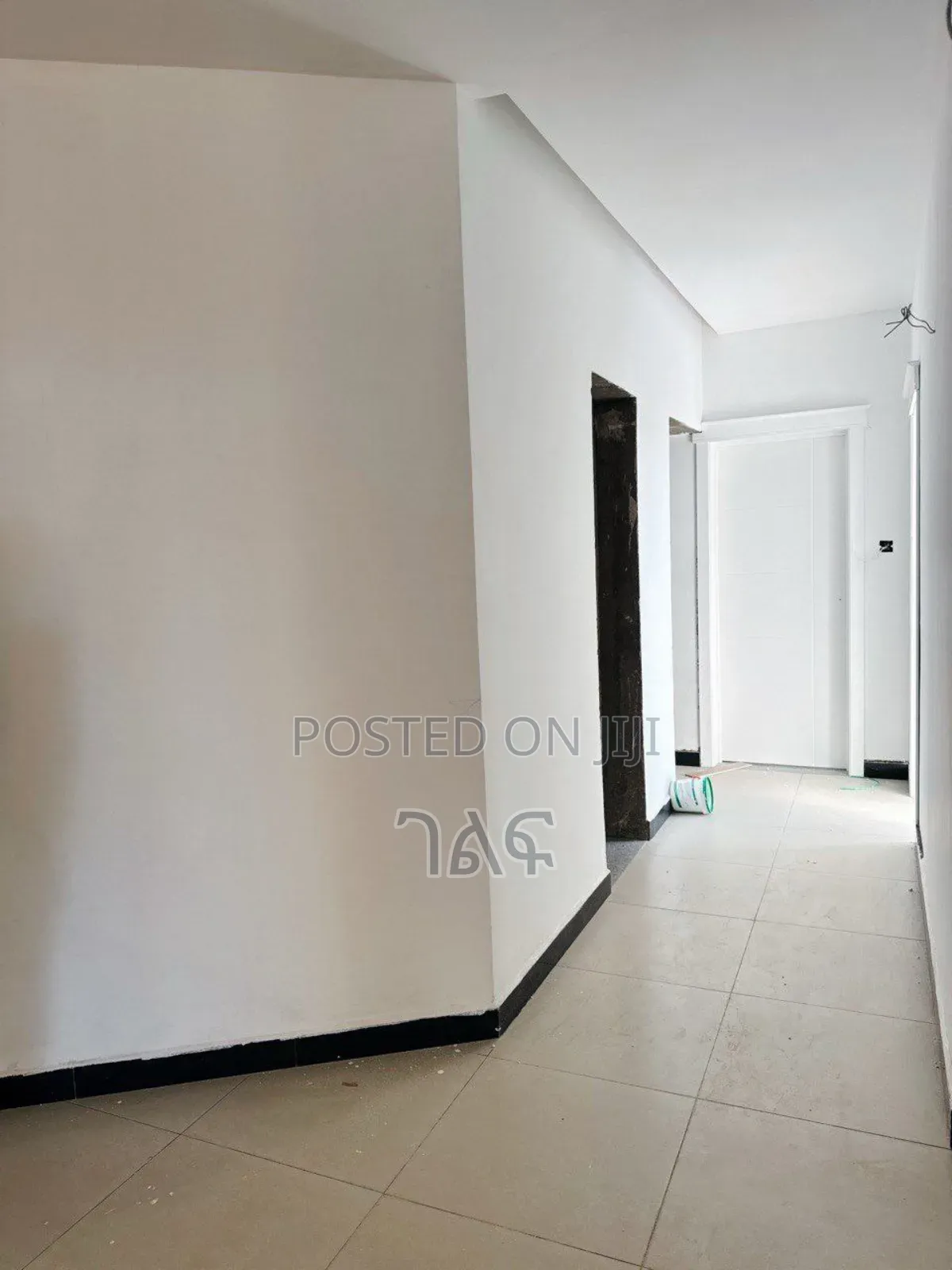 2bdrm Apartment in በካሬ 108 ሺ መስቀል ፍላወር, Bole for sale