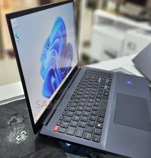 New Laptop Asus Vivobook 16 16GB Intel Core I7 SSD 512GB