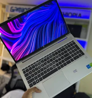 New Laptop HP ProBook 450 G9 16GB Intel Core I5 SSD 512GB