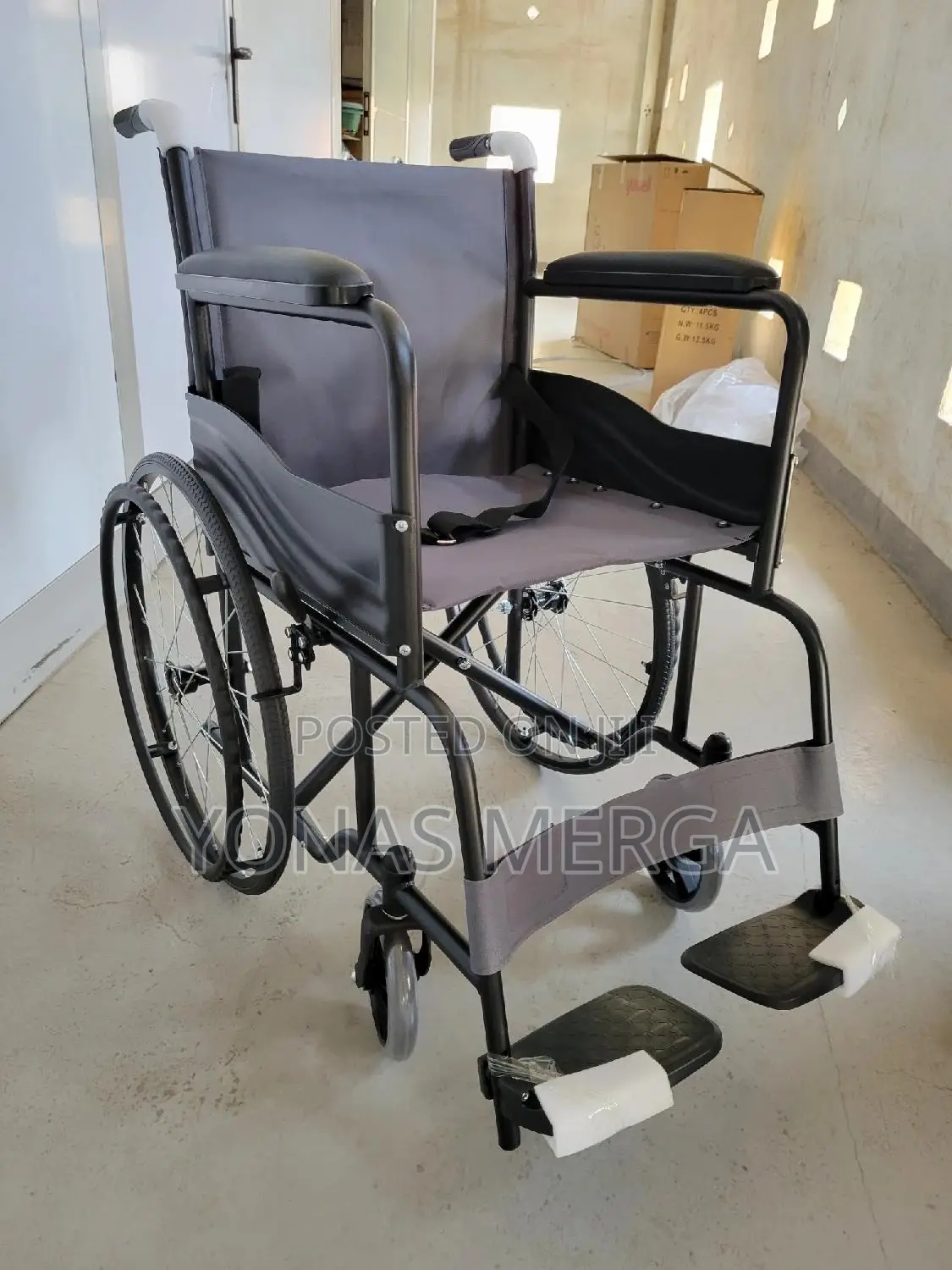 Wheelchair₣+FIDELIS HEALTHCARE Manual Foldable Wheelchair