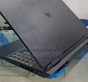 New Laptop Acer Predator Helios 300 16GB Intel Core I9 SSD 1T
