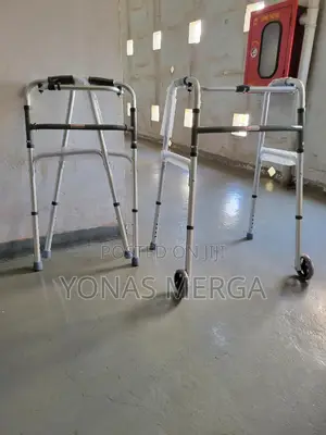 Four-Legged Walker具፯walker፱邽walker卡፲walker፸區walker